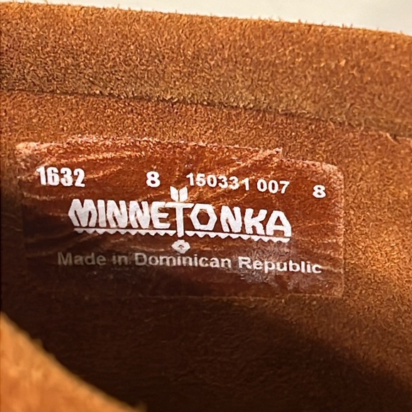 Minnetonka Womens Brown Suede 3 Layer Triple Fringe Moccasins Boots size 8 - Picture 6 of 17